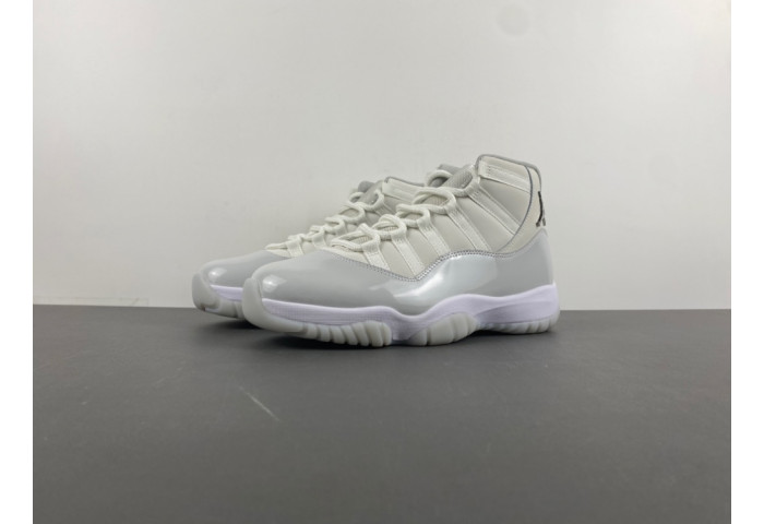 Air Jordan 11 Retro AR0715-110