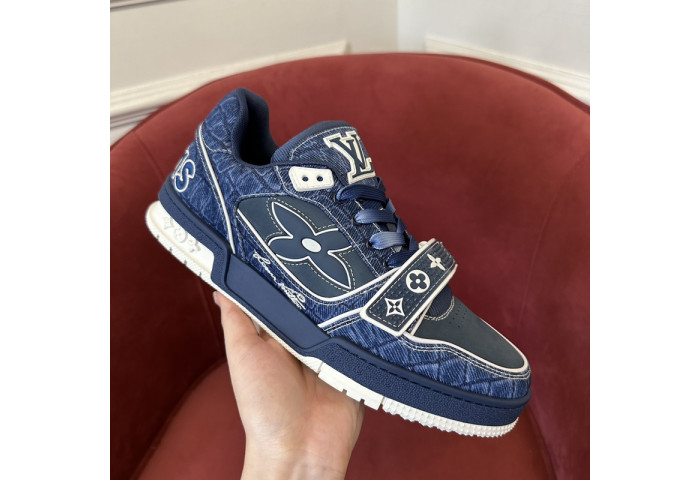 LV Trainer Sneaker