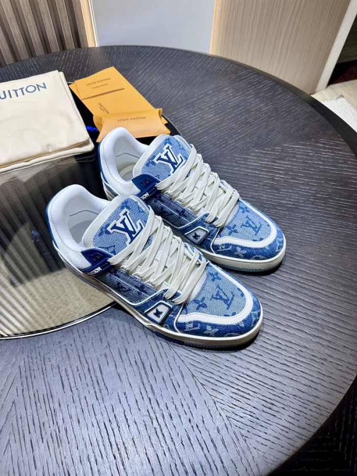 LV Trainer Sneaker