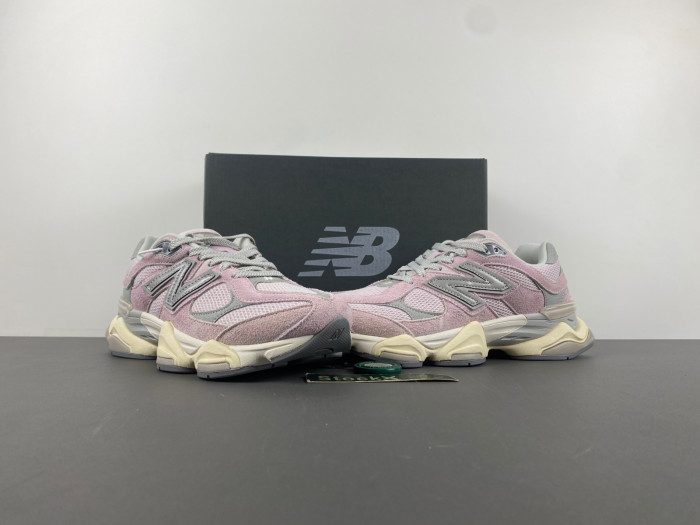 New Balance 9060 December Sky