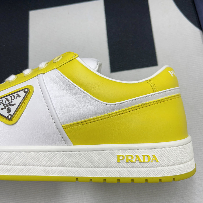 pra*a downtown low top sneakers