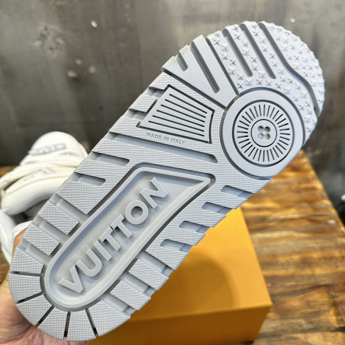 LV TRAINER MAXI
