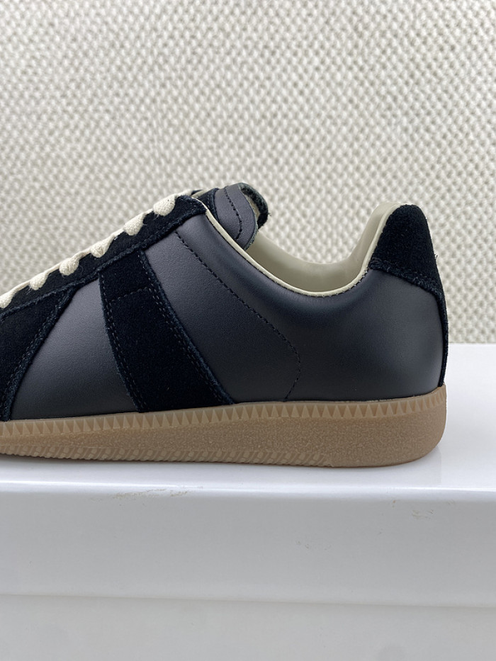 ma*s*n Ma*i*la gat sneaker