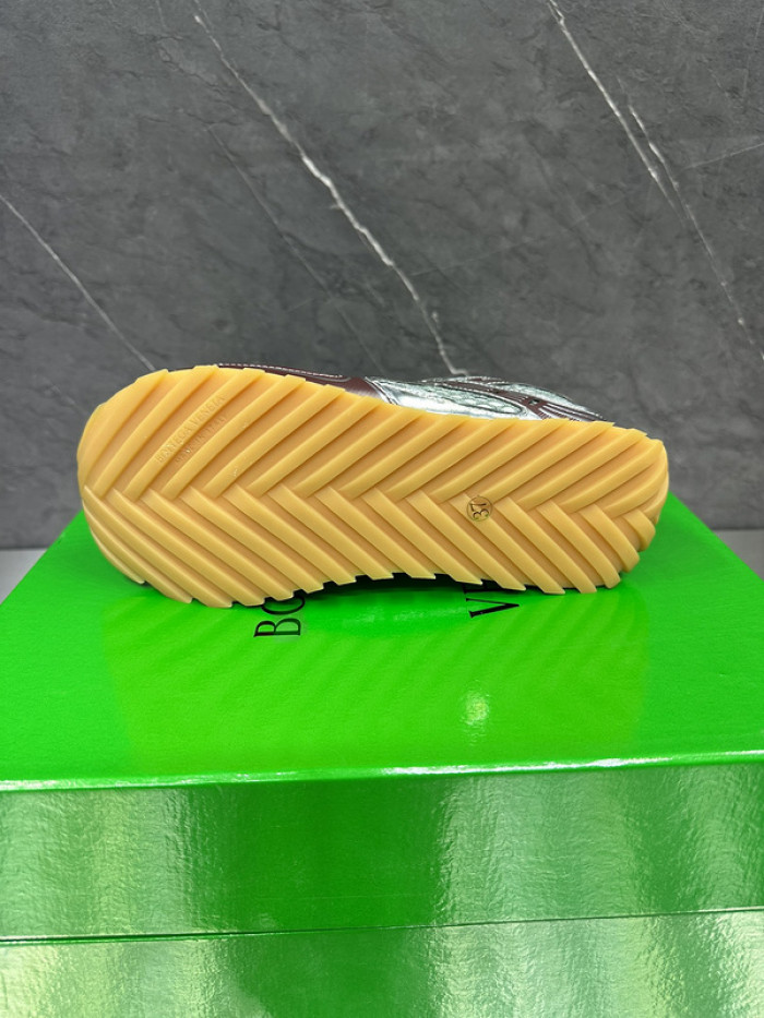 B0tte*a ve*ne*ta sneaker