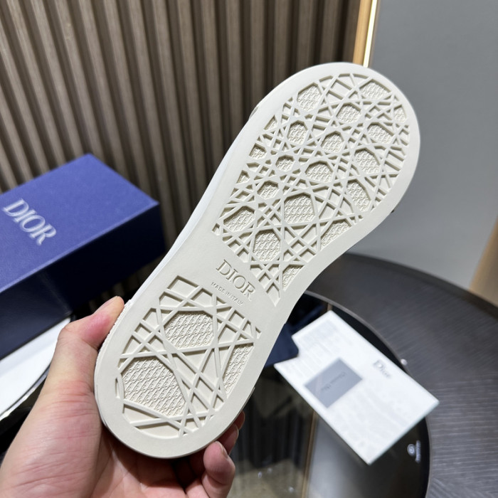 D10r b33 sneaker (eu38-46)