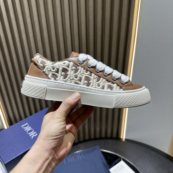 D10r b33 sneaker (eu38-46)