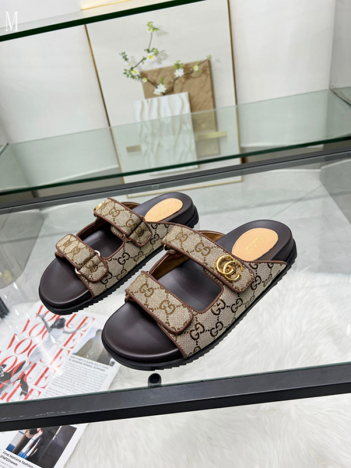 GUCC SANDALS