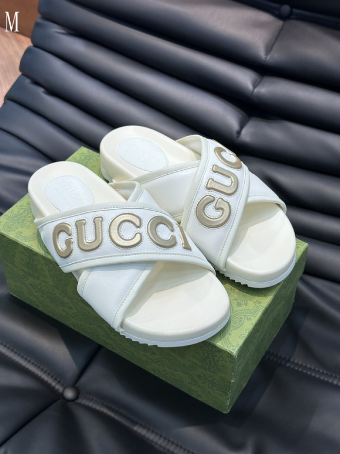 GUCC SANDALS