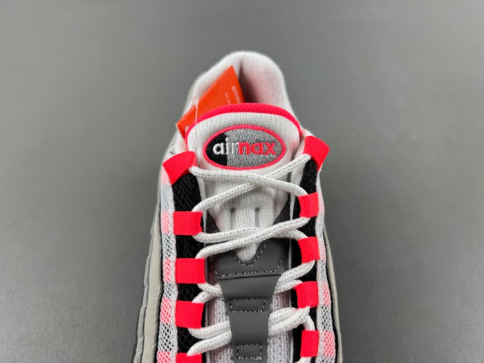 Nike Air Max 95 SP AT2865-100
