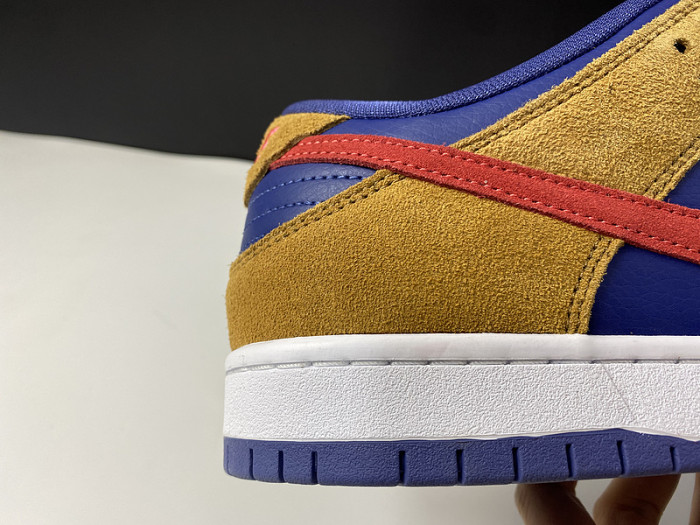 nike sb dunk low reverse papa bear bq6817-700