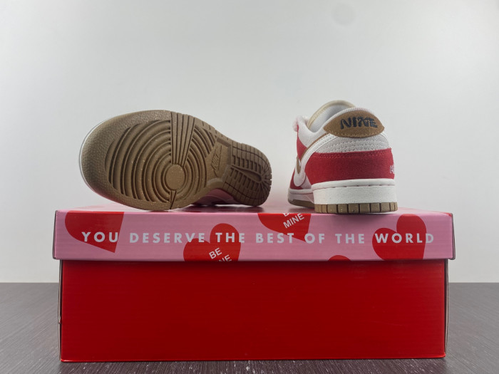 nike sb dunk low 85 christmas white red brown green do9457-112